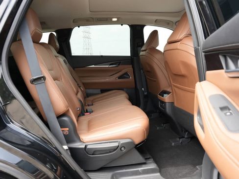 Used 2023 INFINITI QX60 Sensory w/ Vision Package AWD/4WD image 21