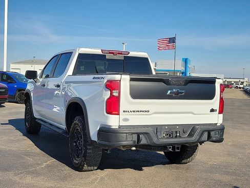Used 2023 Chevrolet Silverado 1500 ZR2 w/ ZR2 Bison Edition AWD/4WD image 4
