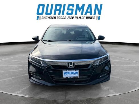 Used 2018 Honda Accord EX image 8