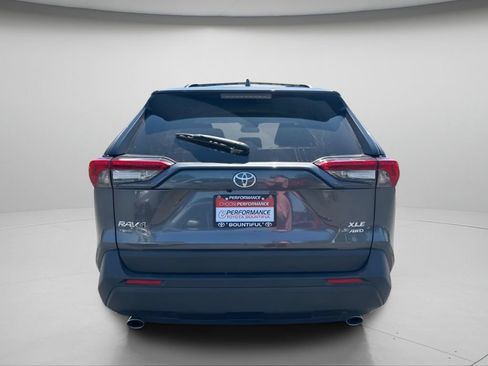 Used 2024 Toyota RAV4 XLE AWD/4WD image 6