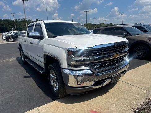Used 2017 Chevrolet Silverado 1500 LTZ w/ Sport Package AWD/4WD image 3