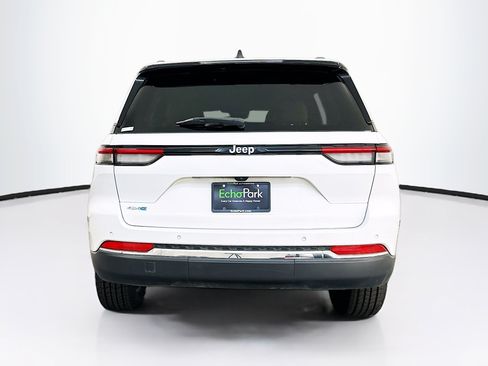 Used 2024 Jeep Grand Cherokee Limited 4xe AWD/4WD image 7