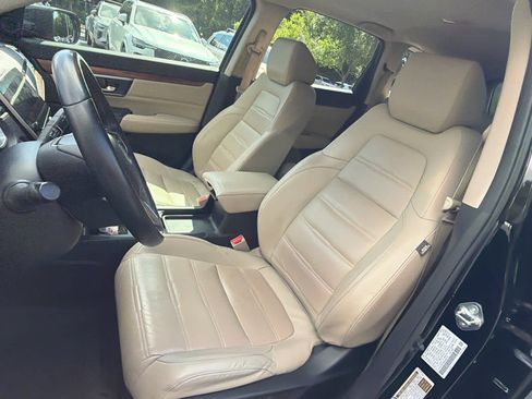 Used 2018 Honda CR-V Touring image 25