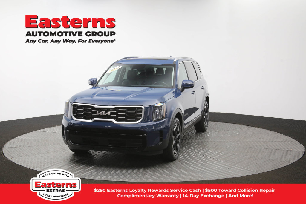 Used 2025 Kia Telluride S FWD image 57