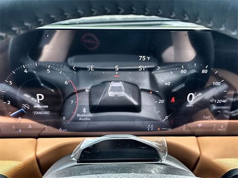 New 2025 Nissan Armada SL w/ Captain's Chari Seat Package image 15