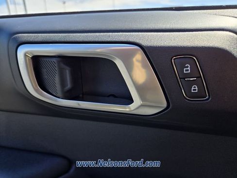 New 2026 Ford Bronco Badlands image 14