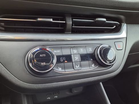 Used 2024 Buick Envista Preferred w/ Convenience I Package FWD image 62