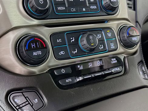 Used 2019 GMC Yukon Denali w/ Open Road Package image 18
