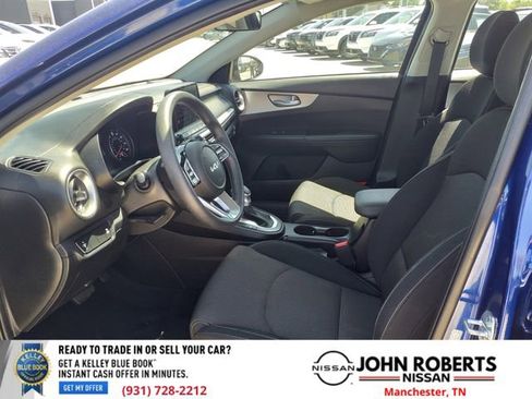 Used 2023 Kia Forte LXS image 4