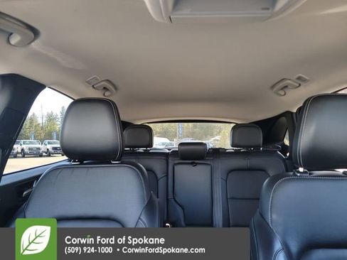 Used 2025 Ford Escape Platinum image 36