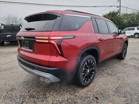 New 2026 Chevrolet Traverse LT w/ Sun and Wheel Package image 7
