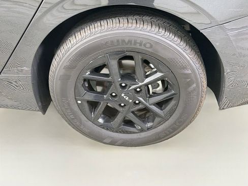 Used 2025 Kia K5 LXS FWD image 29