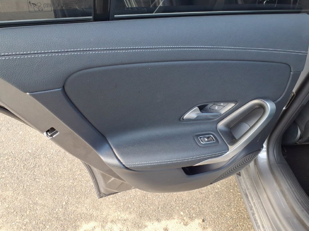 Used 2023 Mercedes-Benz CLA 250 4MATIC image 14