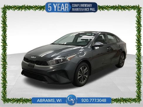 Used 2024 Kia Forte LXS image 1