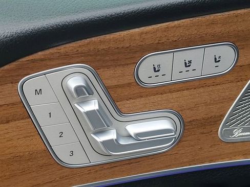 Used 2022 Mercedes-Benz GLE 350 4MATIC image 25