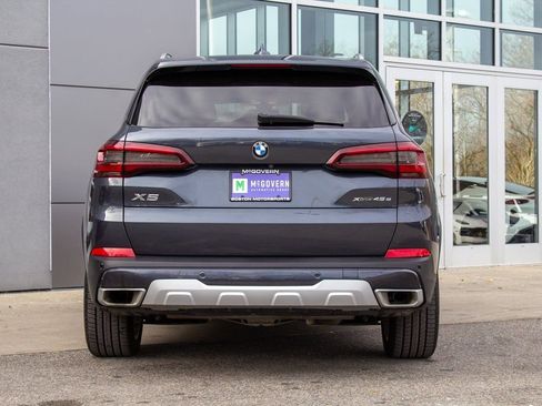 Used 2021 BMW X5 xDrive45e w/ Parking Assistance Package image 9