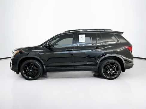 Used 2024 Honda Passport Black Edition image 4