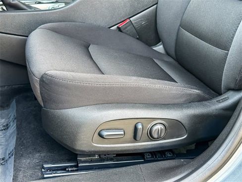 Used 2024 Chevrolet Malibu LT image 12