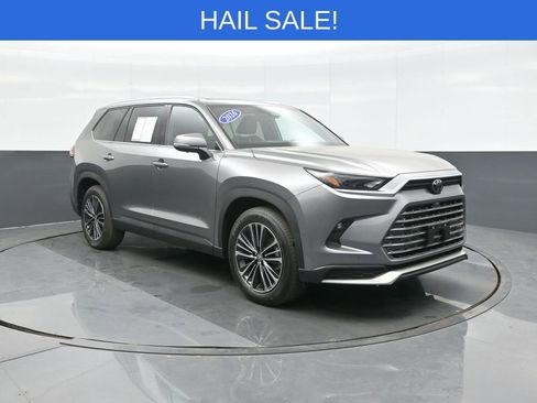 Certified 2026 Toyota Grand Highlander MAX Platinum image 1