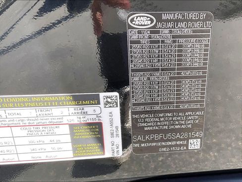 Used 2025 Land Rover Range Rover Long Wheelbase SE image 34