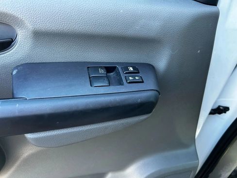 Used 2018 Nissan NV 3500 SV w/ Navigation Package image 25
