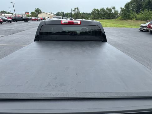 Certified 2017 Chevrolet Colorado W/T w/ Custom Special Edition RWD image 27