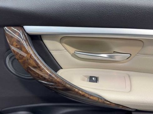 Used 2016 BMW 340i xDrive Sedan AWD/4WD image 13