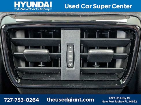 Used 2024 Lexus NX 250 FWD w/ Towing Package (2000 Lbs) image 16