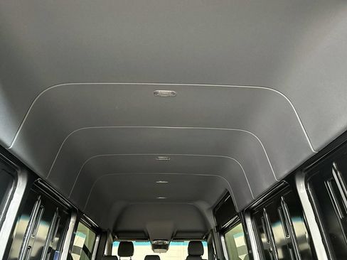 Used 2024 Mercedes-Benz Sprinter 2500 image 29