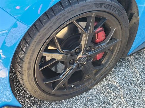 Used 2022 Chevrolet Corvette Stingray Premium Conv w/ Z51 Performance Package image 10
