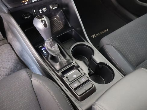 Used 2019 Hyundai Tucson Sport image 8