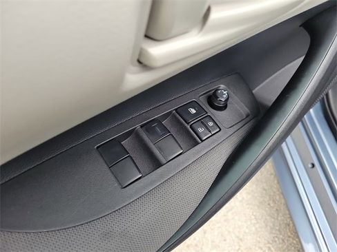 Used 2025 Toyota Corolla LE image 12