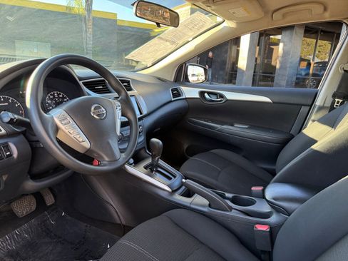 Used 2016 Nissan Sentra S image 15