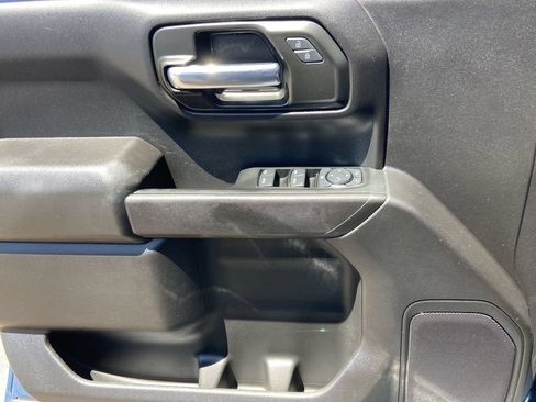 Used 2024 Chevrolet Silverado 1500 Custom w/ Turbomax Blackout Package RWD image 17