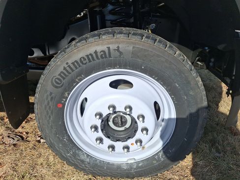 New 2024 Ford F550 XL AWD/4WD image 5