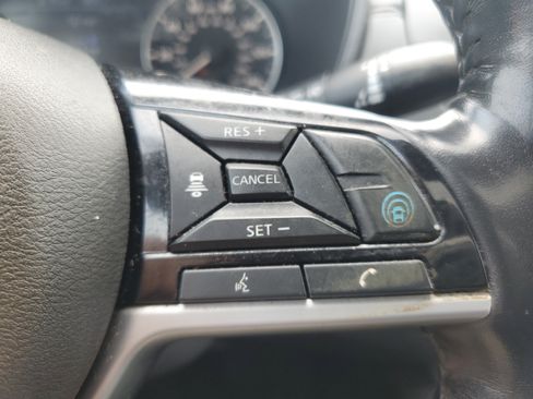 Used 2019 Nissan Altima 2.5 SV FWD image 27