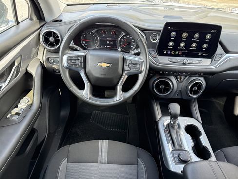 Used 2023 Chevrolet Blazer LT w/ Driver Confidence Package image 12