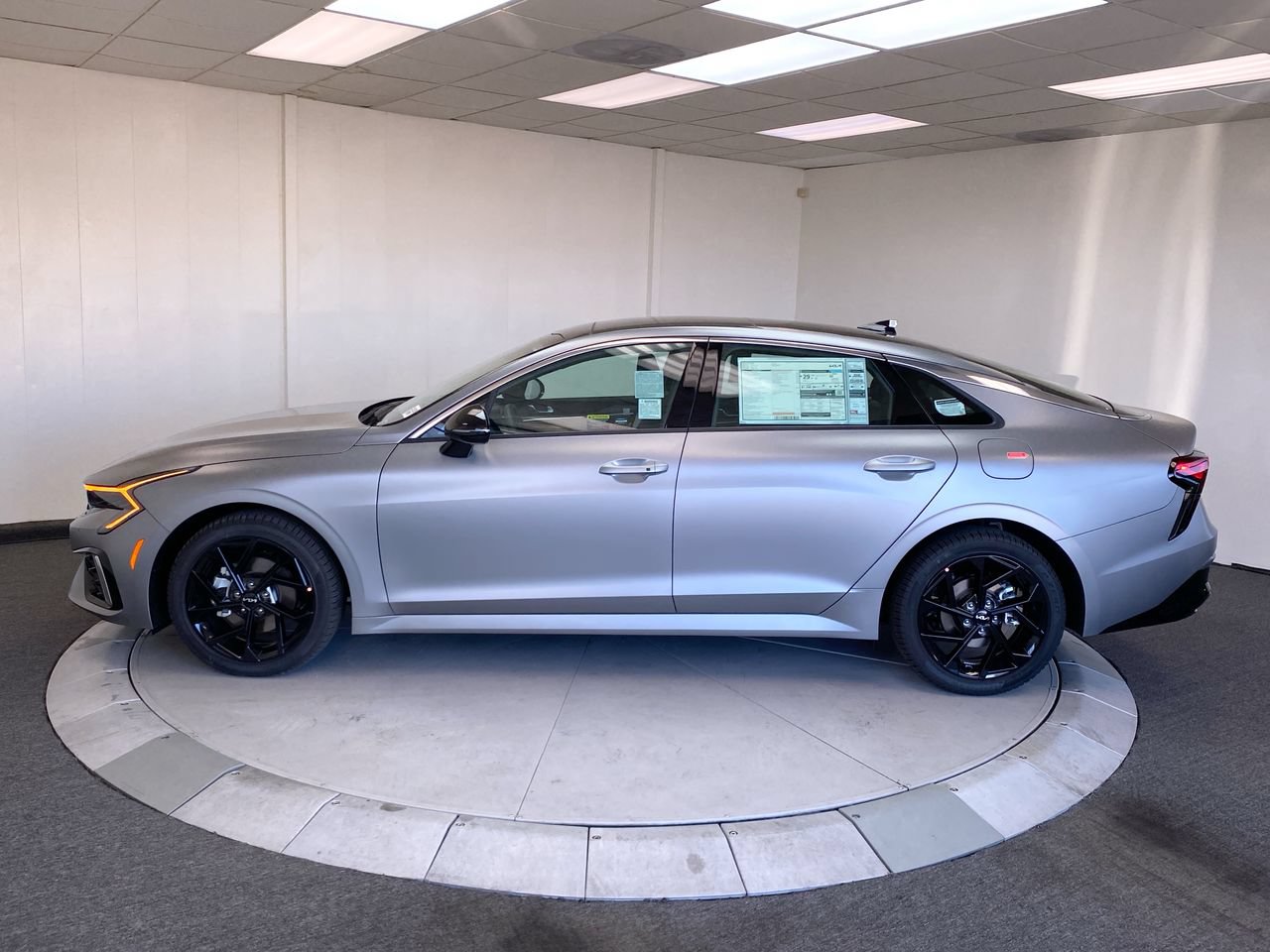 Certified 2026 Kia K5 GT-Line w/ GT-Line Premium Package FWD image 2