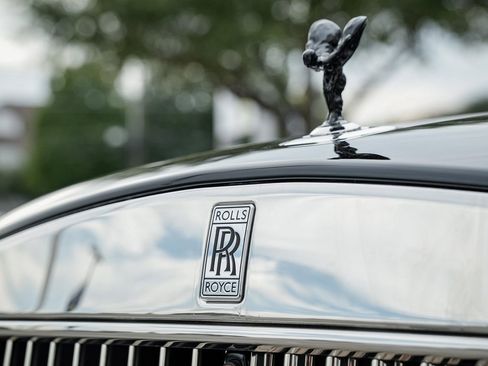 New 2026 Rolls-Royce Cullinan AWD/4WD image 5