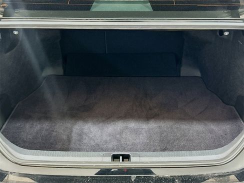 Used 2023 Toyota Camry LE image 21