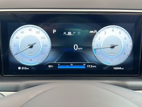 Certified 2023 Hyundai Tucson Limited FWD image 27