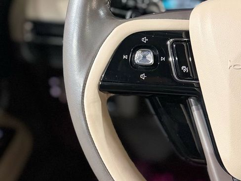 Used 2022 Lincoln Corsair Grand Touring image 62