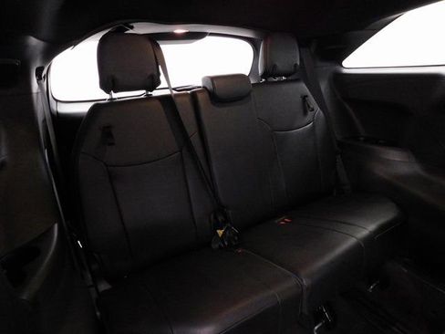 Used 2025 Toyota Sienna XSE image 32