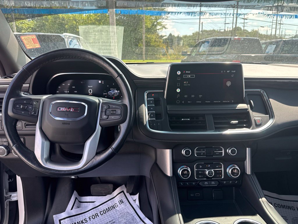 Used 2022 GMC Yukon SLT w/ SLT Luxury Package AWD/4WD image 12