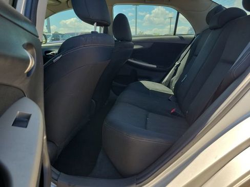 Used 2012 Toyota Corolla S image 10