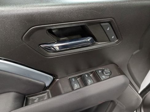 Used 2024 Chevrolet Colorado Z71 w/ Z71 Convenience Package 2 image 14