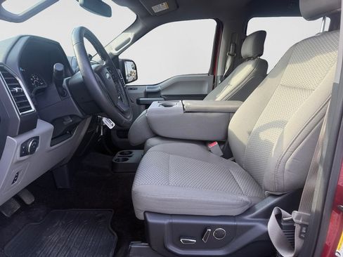 Used 2016 Ford F150 XLT w/ Equipment Group 302A Luxury image 11