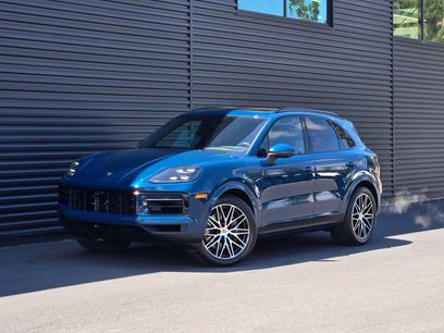 Used 2025 Porsche Cayenne w/ Premium Package