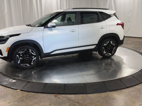 New 2026 Kia Seltos SX image 5