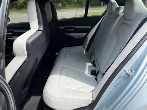 Used 2015 BMW M3 w/ Lighting Package RWD image 29